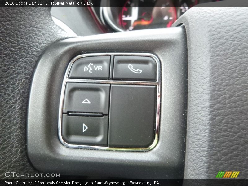 Billet Silver Metallic / Black 2016 Dodge Dart SE