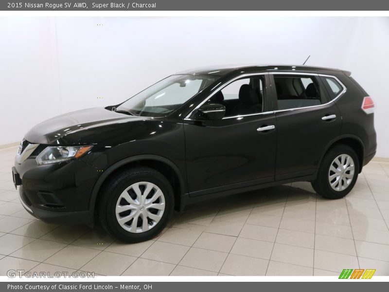 Super Black / Charcoal 2015 Nissan Rogue SV AWD