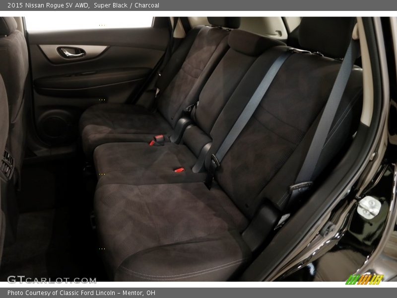 Super Black / Charcoal 2015 Nissan Rogue SV AWD