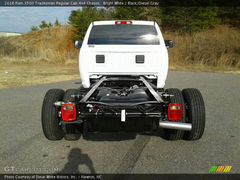 Bright White / Black/Diesel Gray 2018 Ram 3500 Tradesman Regular Cab 4x4 Chassis