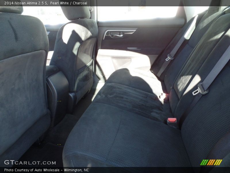 Pearl White / Charcoal 2014 Nissan Altima 2.5 S