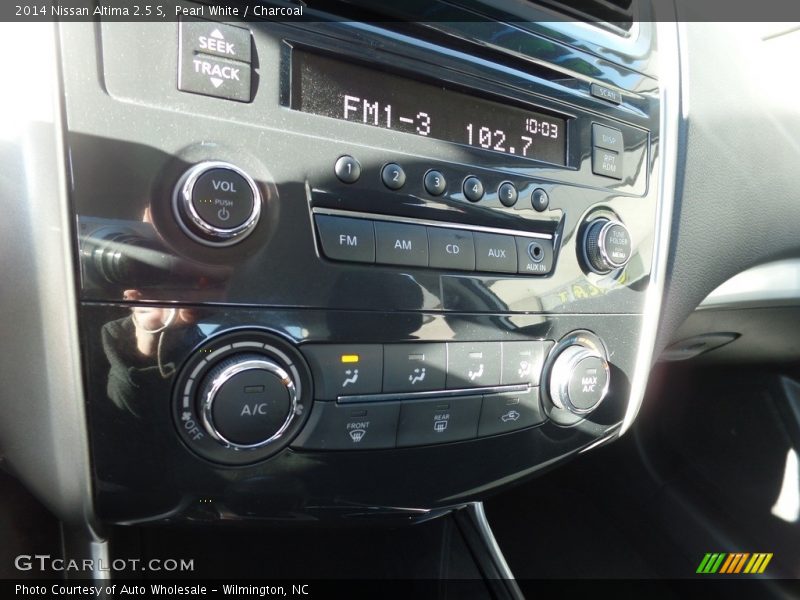 Pearl White / Charcoal 2014 Nissan Altima 2.5 S