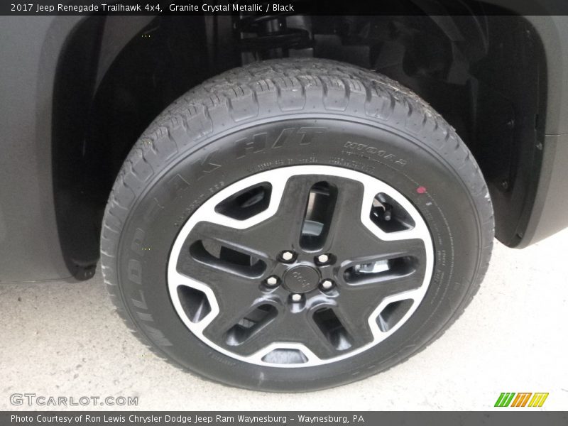 Granite Crystal Metallic / Black 2017 Jeep Renegade Trailhawk 4x4