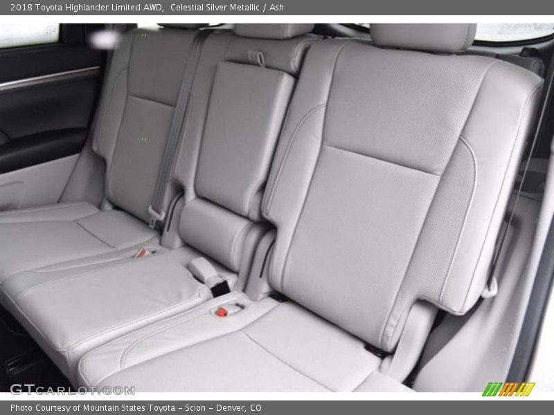Celestial Silver Metallic / Ash 2018 Toyota Highlander Limited AWD