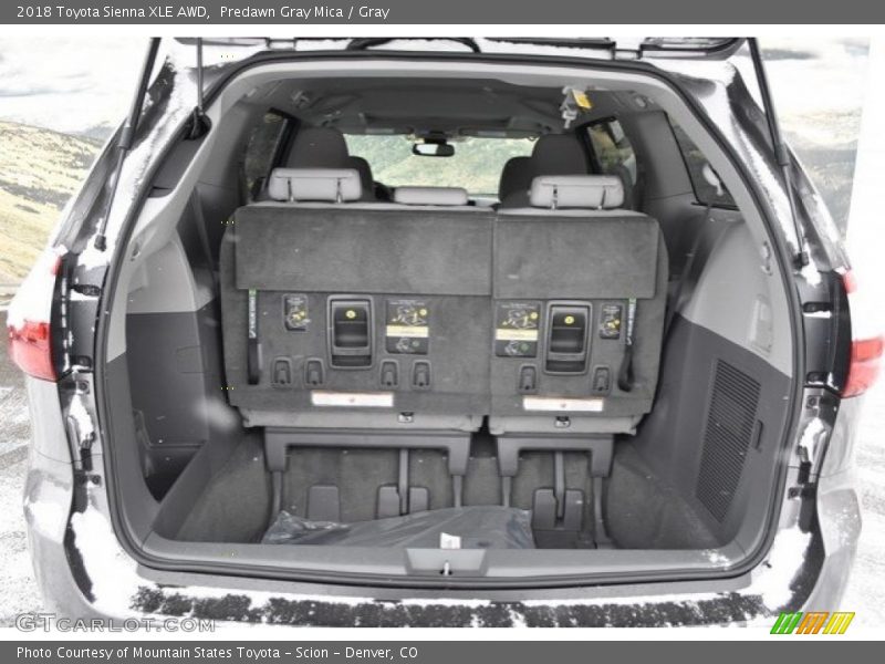 Predawn Gray Mica / Gray 2018 Toyota Sienna XLE AWD