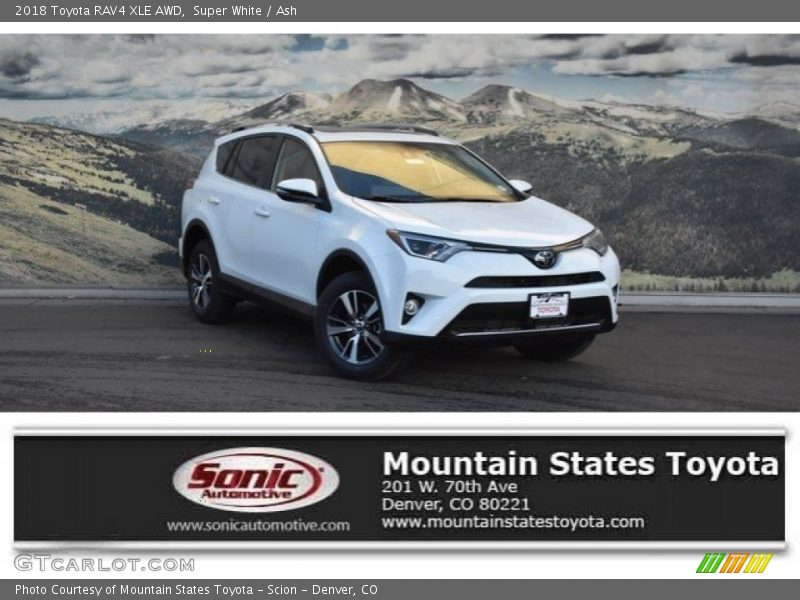 Super White / Ash 2018 Toyota RAV4 XLE AWD