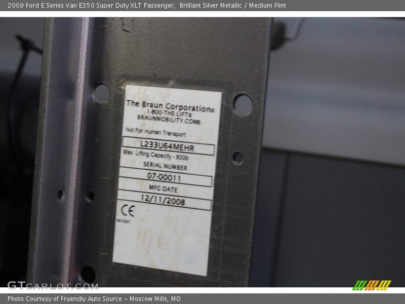 Brilliant Silver Metallic / Medium Flint 2009 Ford E Series Van E350 Super Duty XLT Passenger