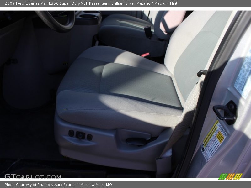 Brilliant Silver Metallic / Medium Flint 2009 Ford E Series Van E350 Super Duty XLT Passenger