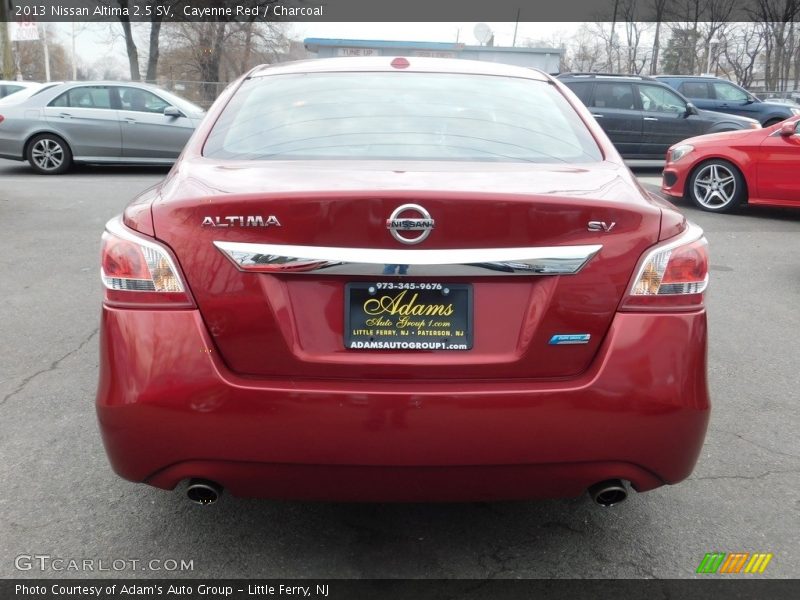 Cayenne Red / Charcoal 2013 Nissan Altima 2.5 SV