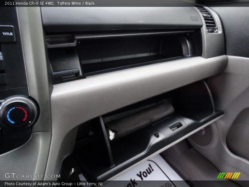 Taffeta White / Black 2011 Honda CR-V SE 4WD