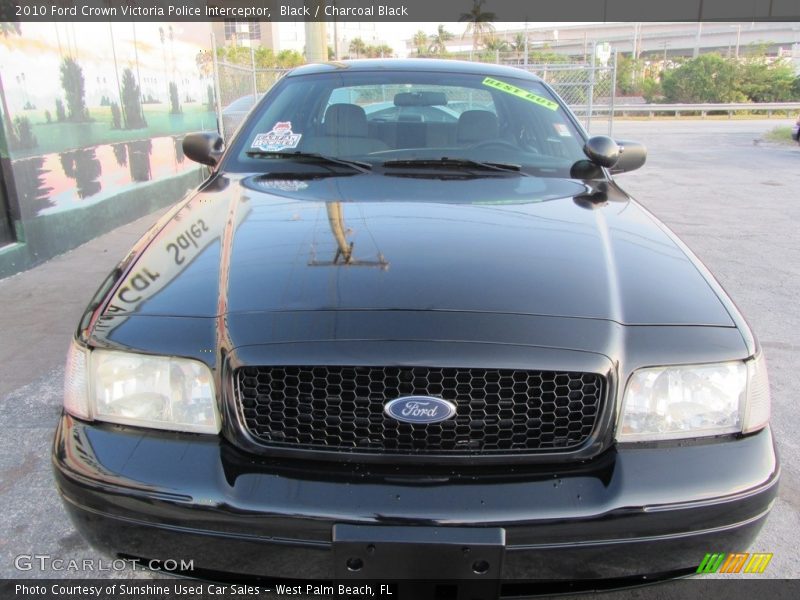 Black / Charcoal Black 2010 Ford Crown Victoria Police Interceptor
