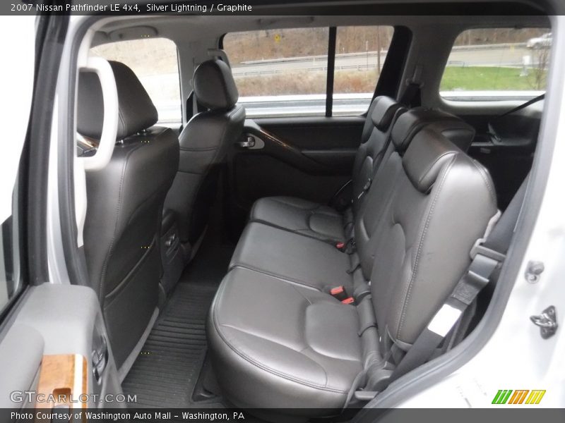 Silver Lightning / Graphite 2007 Nissan Pathfinder LE 4x4