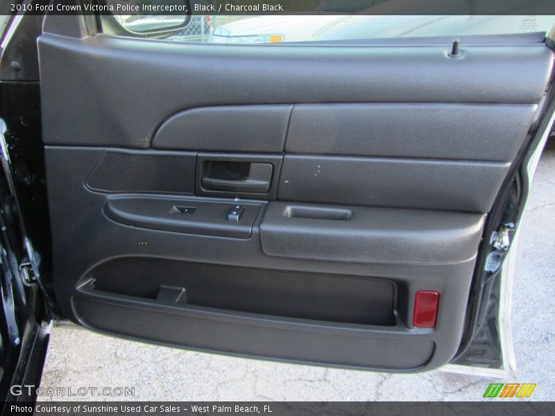 Black / Charcoal Black 2010 Ford Crown Victoria Police Interceptor