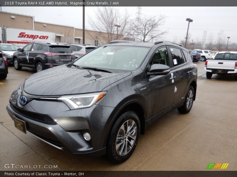 Magnetic Gray Metallic / Ash 2018 Toyota RAV4 XLE AWD Hybrid