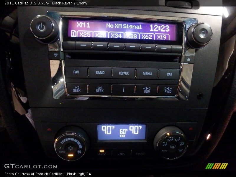 Black Raven / Ebony 2011 Cadillac DTS Luxury