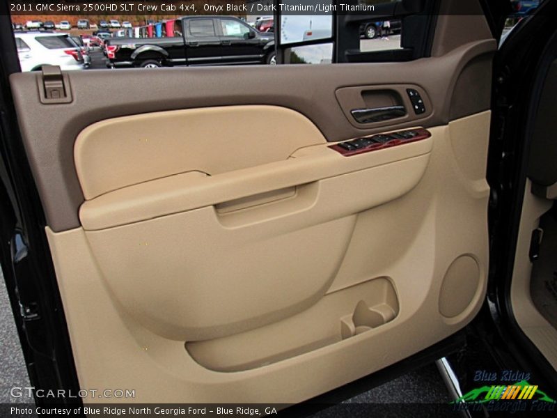 Onyx Black / Dark Titanium/Light Titanium 2011 GMC Sierra 2500HD SLT Crew Cab 4x4