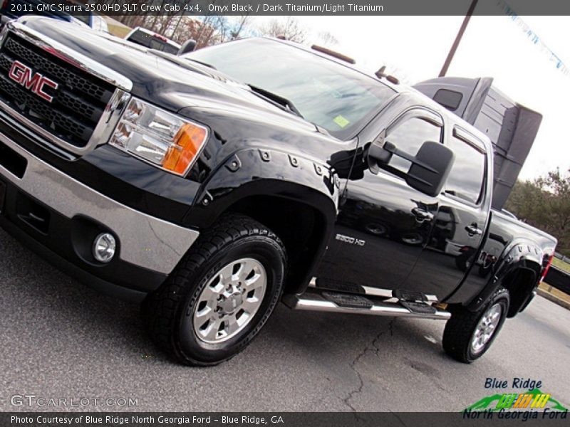 Onyx Black / Dark Titanium/Light Titanium 2011 GMC Sierra 2500HD SLT Crew Cab 4x4