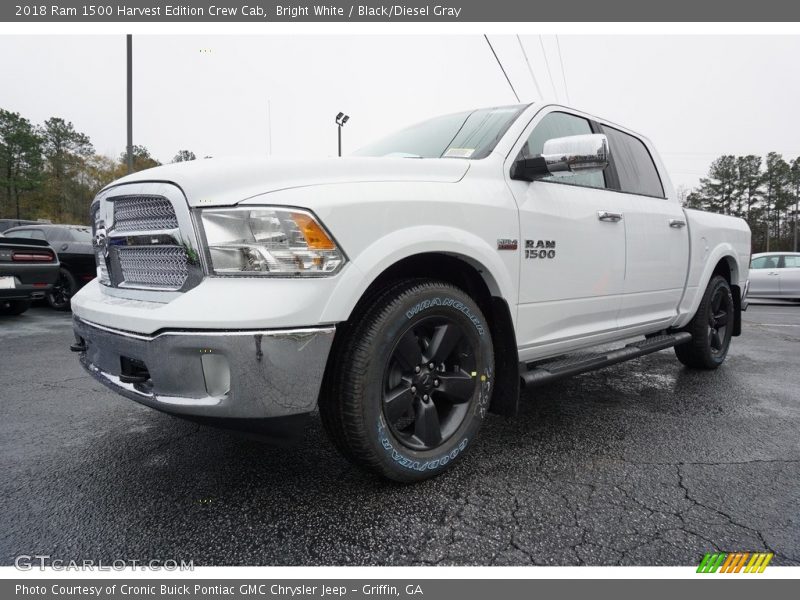 Bright White / Black/Diesel Gray 2018 Ram 1500 Harvest Edition Crew Cab