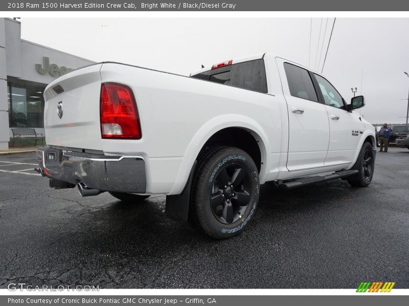 Bright White / Black/Diesel Gray 2018 Ram 1500 Harvest Edition Crew Cab