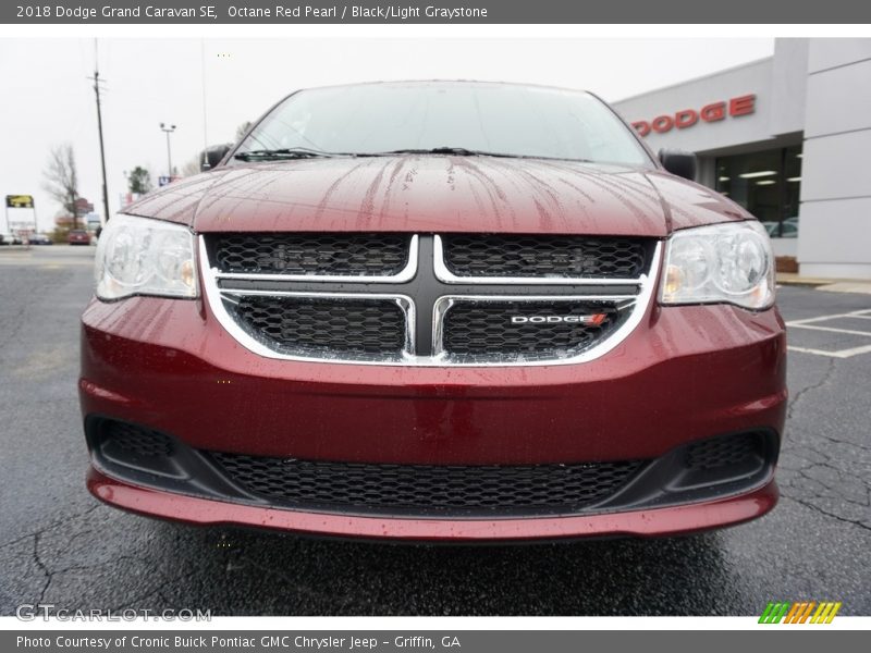 Octane Red Pearl / Black/Light Graystone 2018 Dodge Grand Caravan SE