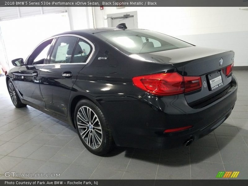 Black Sapphire Metallic / Black 2018 BMW 5 Series 530e iPerfomance xDrive Sedan
