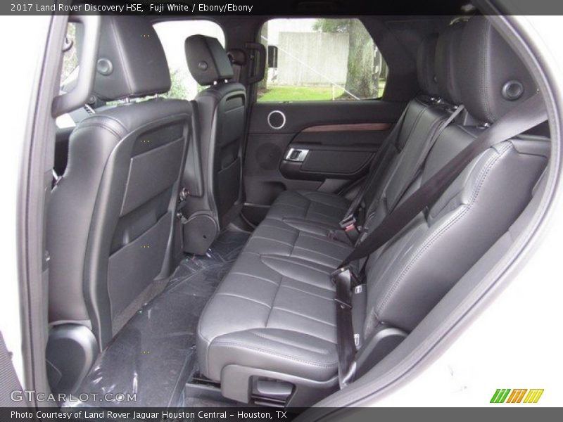 Fuji White / Ebony/Ebony 2017 Land Rover Discovery HSE