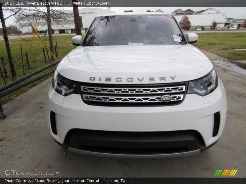 Fuji White / Ebony/Ebony 2017 Land Rover Discovery HSE