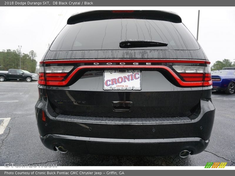 DB Black Crystal / Black 2018 Dodge Durango SXT