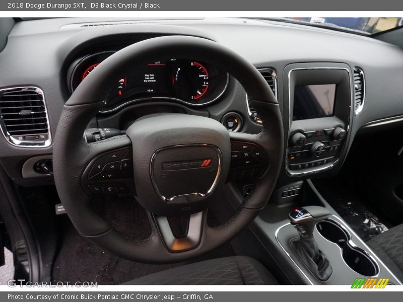 DB Black Crystal / Black 2018 Dodge Durango SXT