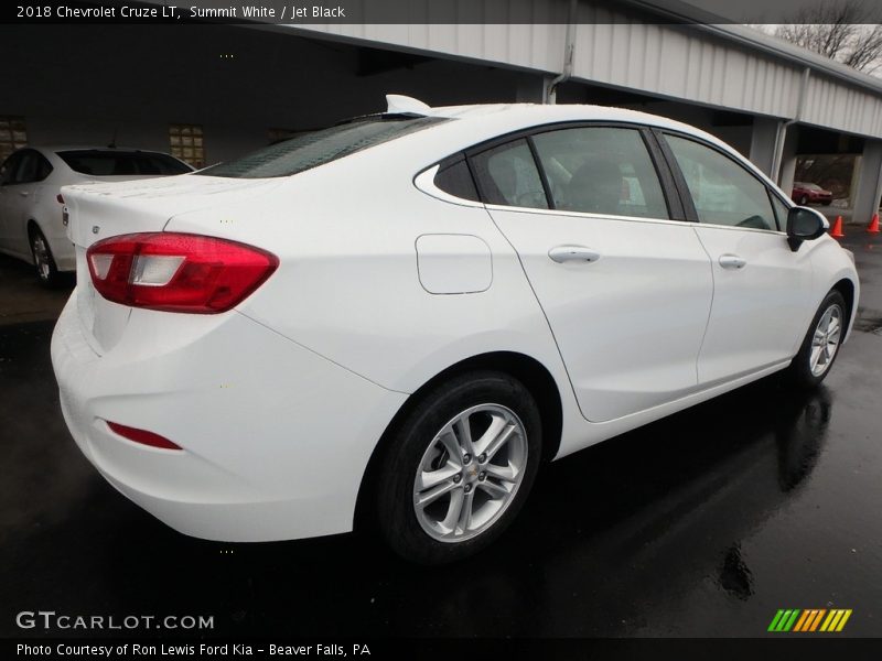 Summit White / Jet Black 2018 Chevrolet Cruze LT