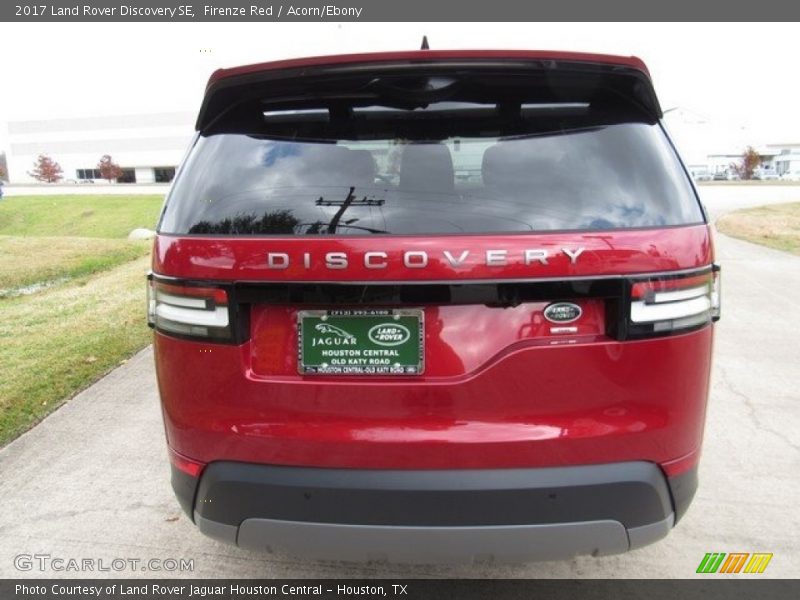 Firenze Red / Acorn/Ebony 2017 Land Rover Discovery SE