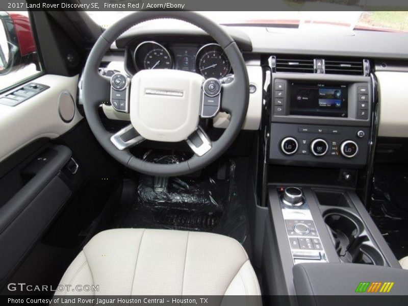 Firenze Red / Acorn/Ebony 2017 Land Rover Discovery SE
