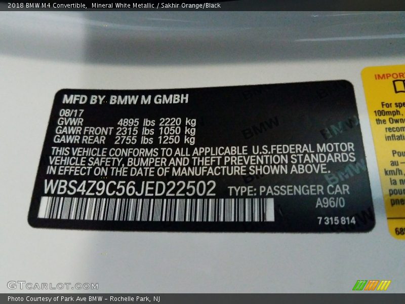 Mineral White Metallic / Sakhir Orange/Black 2018 BMW M4 Convertible