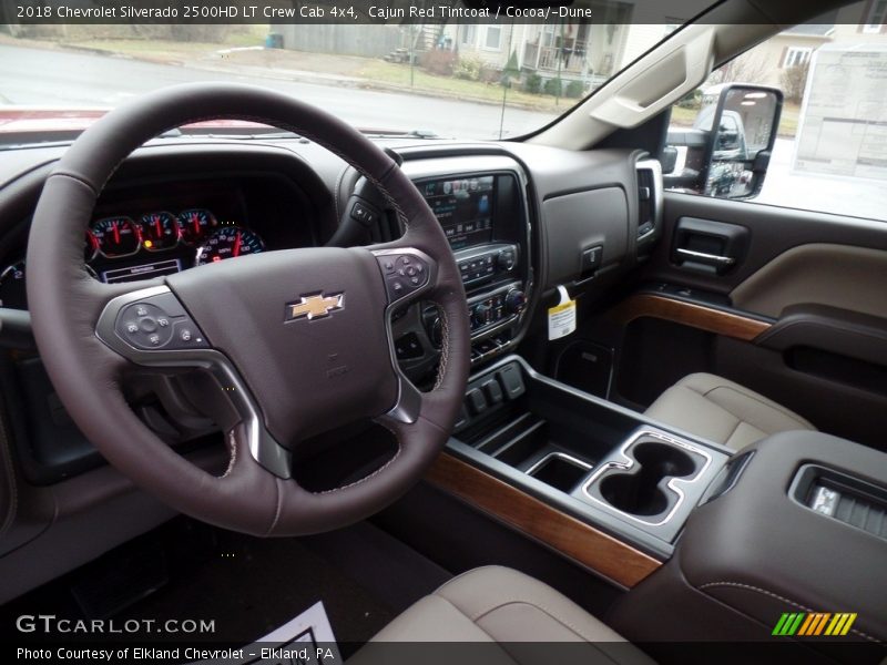 Cajun Red Tintcoat / Cocoa/­Dune 2018 Chevrolet Silverado 2500HD LT Crew Cab 4x4