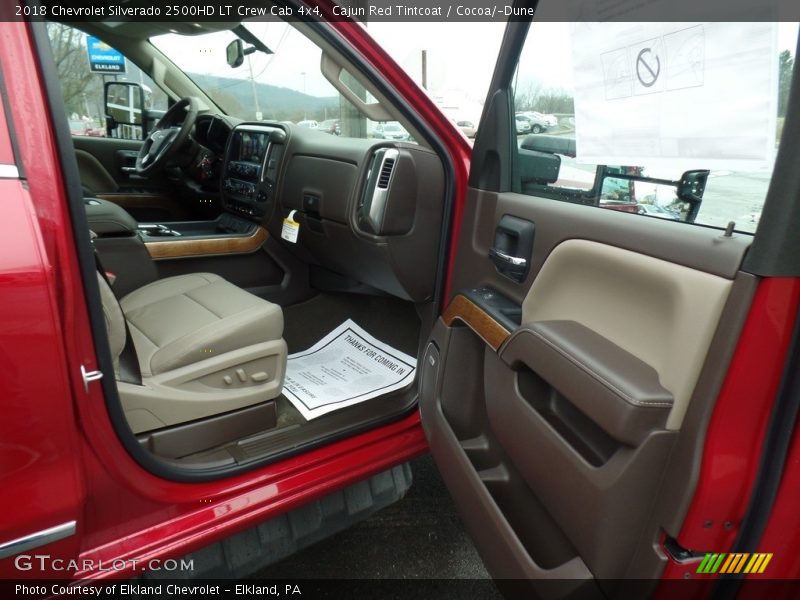 Cajun Red Tintcoat / Cocoa/­Dune 2018 Chevrolet Silverado 2500HD LT Crew Cab 4x4