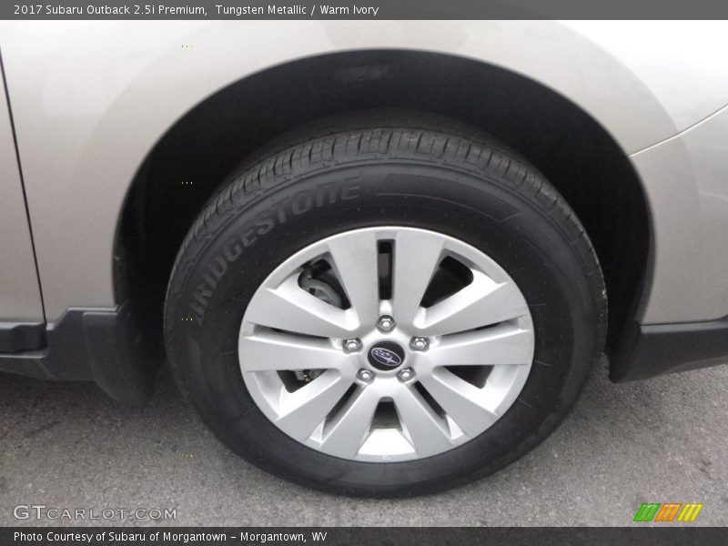 Tungsten Metallic / Warm Ivory 2017 Subaru Outback 2.5i Premium