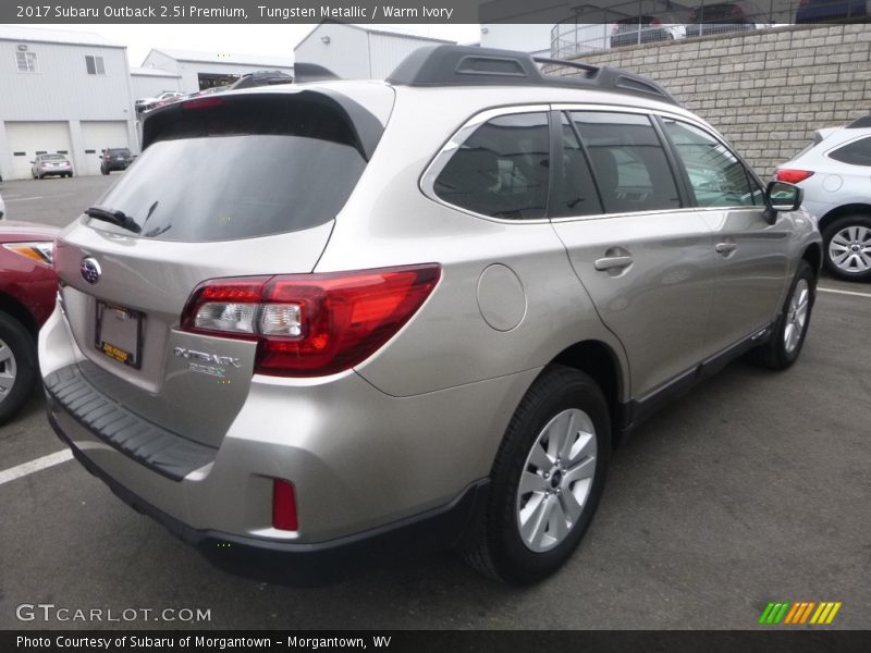 Tungsten Metallic / Warm Ivory 2017 Subaru Outback 2.5i Premium