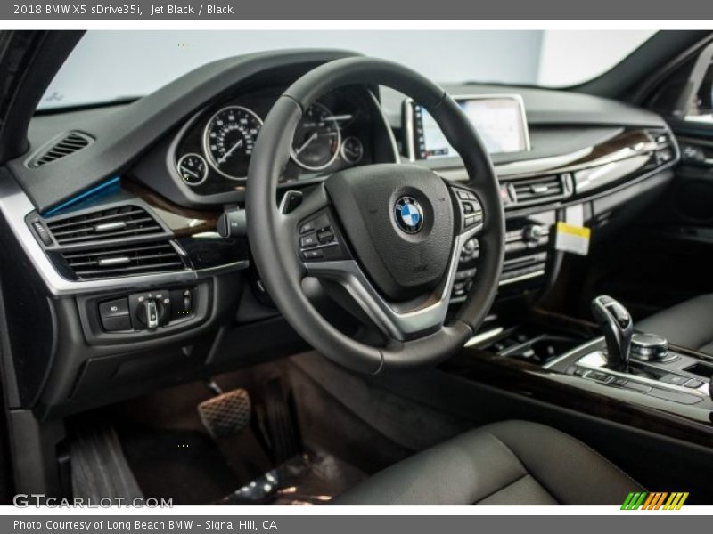 Jet Black / Black 2018 BMW X5 sDrive35i