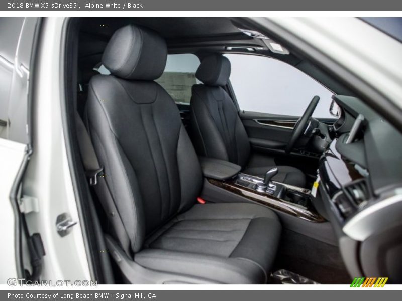 Alpine White / Black 2018 BMW X5 sDrive35i