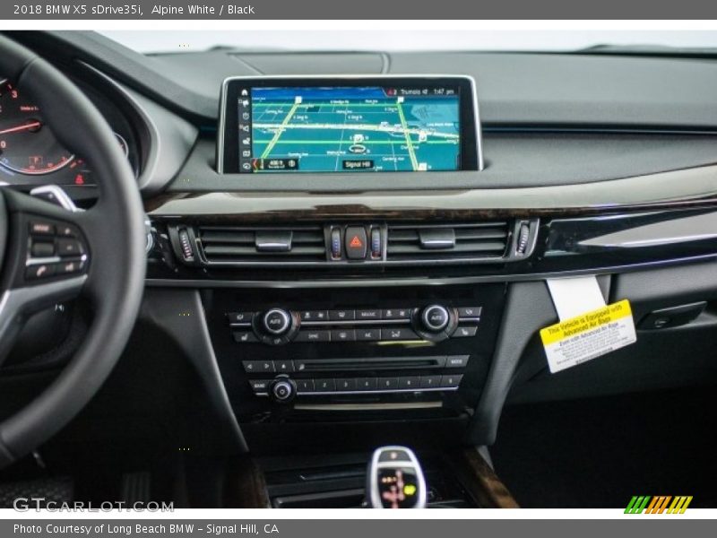 Alpine White / Black 2018 BMW X5 sDrive35i
