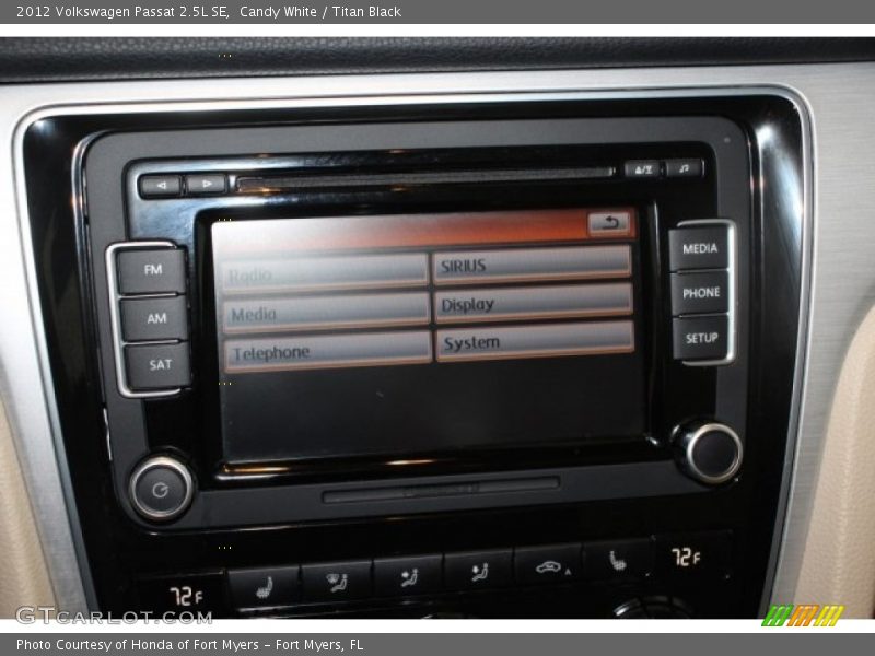 Candy White / Titan Black 2012 Volkswagen Passat 2.5L SE