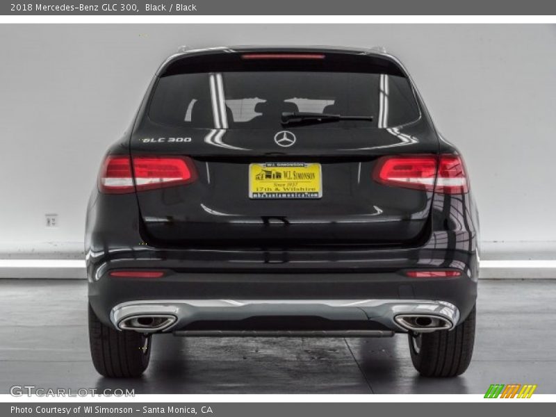 Black / Black 2018 Mercedes-Benz GLC 300