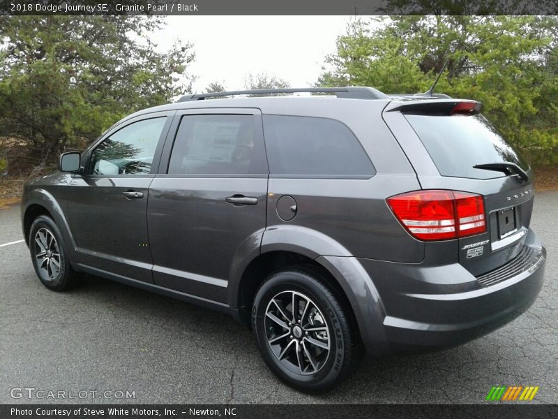 Granite Pearl / Black 2018 Dodge Journey SE