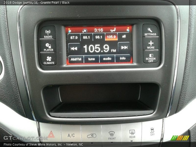 Granite Pearl / Black 2018 Dodge Journey SE