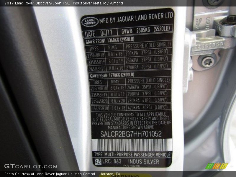 Indus Silver Metallic / Almond 2017 Land Rover Discovery Sport HSE
