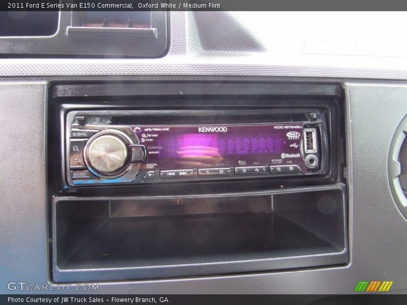 Oxford White / Medium Flint 2011 Ford E Series Van E150 Commercial