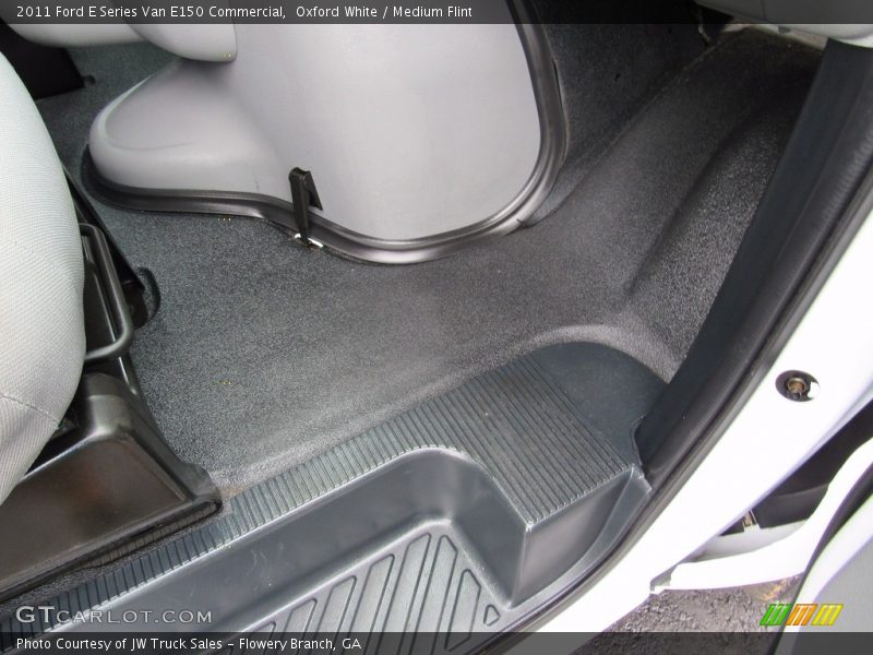 Oxford White / Medium Flint 2011 Ford E Series Van E150 Commercial