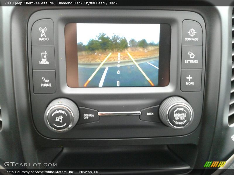 Diamond Black Crystal Pearl / Black 2018 Jeep Cherokee Altitude