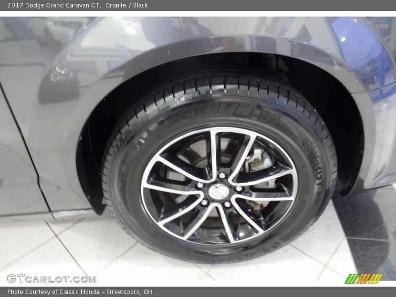 Granite / Black 2017 Dodge Grand Caravan GT