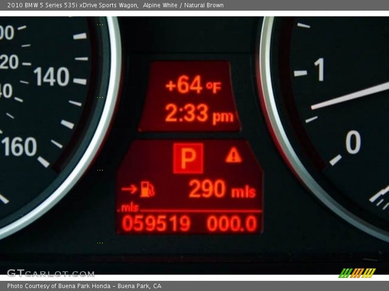 Alpine White / Natural Brown 2010 BMW 5 Series 535i xDrive Sports Wagon